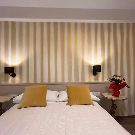 Maritza 2 게스트하우스 4*