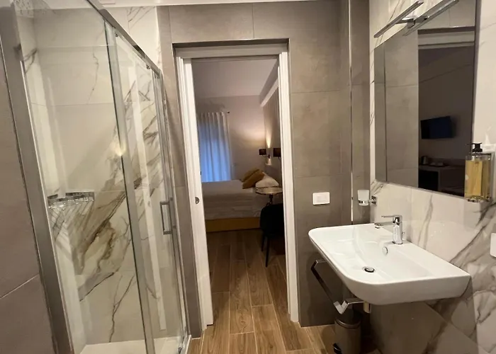 Maritza 2 4* ローマ